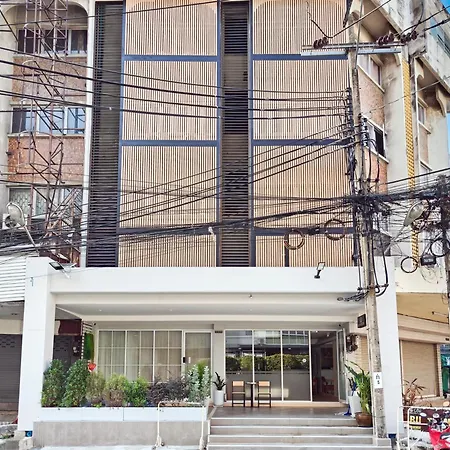 Ab House-3